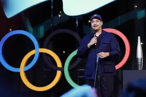 Mantan Menpora Dito Ariotedjo Bantah Davina Karamoy Jadi Penyebab Perceraiannya (Sumber : Instagram/@ditoariotedjo)