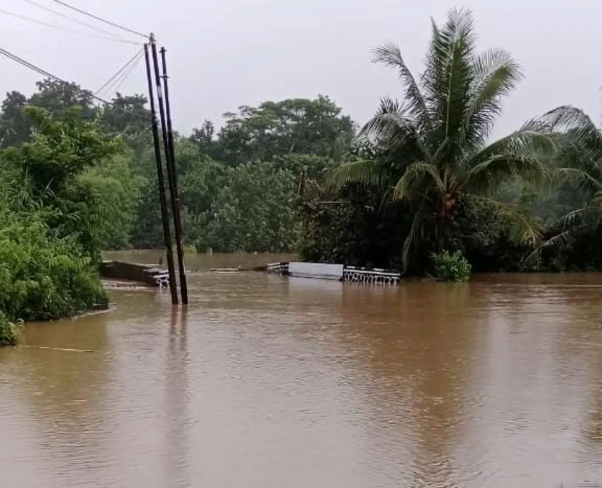 Banjir Ciemas, Jalanan di Geopark Ciletuh Sukabumi Masih Lumpuh