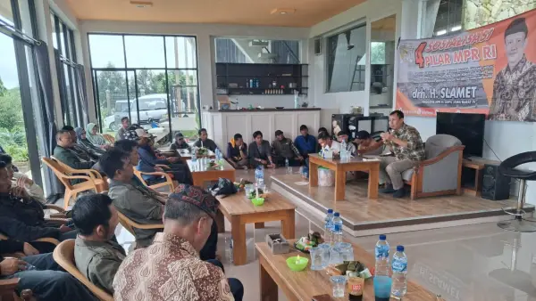 Kegiatan sosialisasi Empat Pilar Kebangsaan di Desa Bojongsawah, Kecamatan Kebonpedes, Kabupaten Sukabumi, Senin, 8 Desember 2025. | Foto: Istimewa