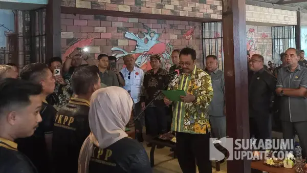 Pelantikan pengurus dan deklarasi PKPP Wilayah atau Daerah Pemilihan VI Kabupaten Sukabumi pada Jumat (19/12/2025) di Pantai Cibuaya, Desa Pangumbahan, Kecamatan Ciracap. | Foto: SU/Ragil Gilang