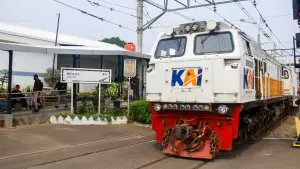Kereta Api Pangrango relasi Bogor-Sukabumi. (Sumber Foto: Dok. KAI)