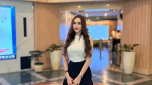 Isu Hubungan dengan Ridwan Kamil Muncul, Aura Kasih: Ujian Berubah Jadi Kesaksian (Sumber : Instagram/@aurakasih)