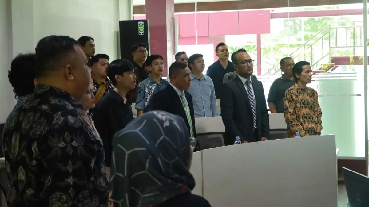 Cetak Advokat Muda Berkualitas, Prodi Hukum Nusa Putra dan PERADI Sukabumi Gelar PKPA