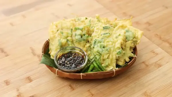 Resep Tempe Mendoan Basah, Camilan Hangat yang Cocok untuk Kumpul Keluarga (Sumber : Youtube | Devina Hermawan)