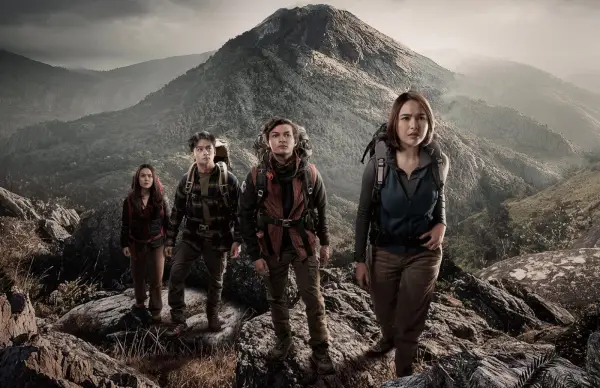 Poser Film Dusun Mayit yang tayang di Bioskop Indonesia Pada 31 Desember 2025 (Sumber : X/@tarizsolis)