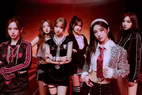 Agensi Umumkan Penangguhan Akvitias Yeseo dan Suhye MADEIN (Sumber : X/@soompi)