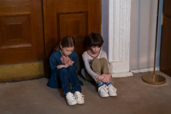 Ilustrasi Sering Abai! Ini 5 Sikap Orang Tua yang Tanpa Disadari Menurunkan Kepercayaan Diri Anak (Sumber: Freepik/@freepik)