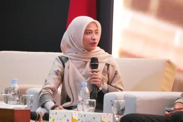 Sherly Annavita Mengaku Diteror Usai Soroti Isu Bencana di Sumatera (Sumber : Instagram/@sherlyannavita)