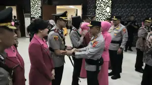 AKBP Ardian usai serah terima jabatan di Polda Jabar. Senin (5/1/2026). (Sumber: Istimewa)