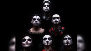 6 Personil grup Band Kuburan. (Sumber: Istimewa)