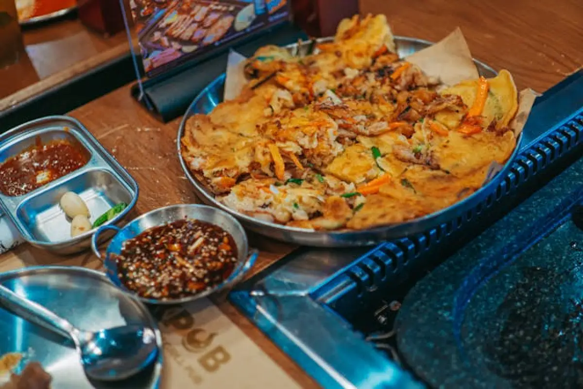 Resep Pajeon, Pancake Gurih Korea Selatan untuk Teman Nonton di Rumah