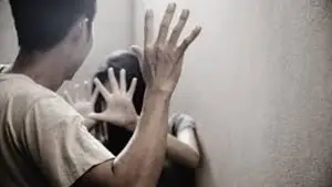 Ilustrasi Kekerasan Dalam Rumah Tangga (KDRT) di Cicurug, Sukabumi. (Sumber: Freepik)