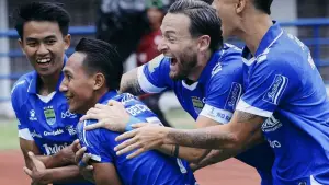 Selebrasi Beckham Putra setelah mencetak gol ke gawang Persija Jakarta (Sumber: Instagram/@persib)