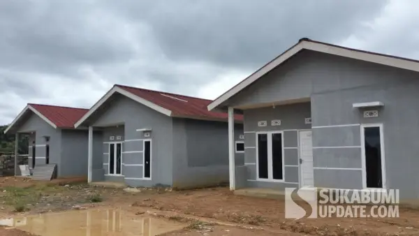 Huntap atau hunian tetap yang dibangun BNPB untuk penyintas bencana di Lembursawah Pabuaran Kabupaten Sukabumi (Sumber: sukabumiupdate)