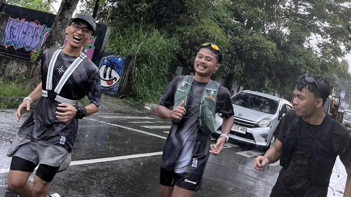 Tiba-tiba ultra, lari dari Bandung ke Sukabumi ala komunitas YTBY Runner