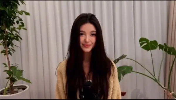 Danielle Buka Suara Usai Diputus Kontrak oleh ADOR: NewJeans Selalu ada Dihatiku (Sumber : X/@popbase)