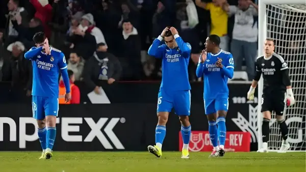 Reaksi para pemain Real Madrid setelah dikalahkan Albecete di Copa del Rey (Sumber: web/bbc.com)