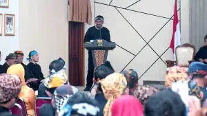 Bupati Sukabumi Asep Japar saat memberikan sambutan dalam peringatan Hardesnas 2026. (Sumber : Diskominfosan Kab. Sukabumi)