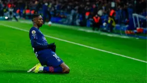 Selebrasi Ousmane Dembele setelah cetak gol ke gawang Lille (Sumber: web/psg.fr)