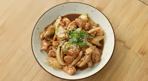 Resep Chicken Teriyaki, Menu Praktis dan Enak di Akhir Pekan untuk Keluarga (Sumber : Youtube | Devina Hermawan)
