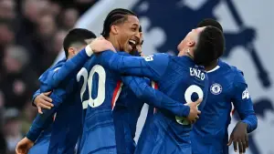 Selebrasi Joao Pedro setelah cetak gol pembuka saat hadapi Brentford tadi malam (Sumber: web/chelsea.com)