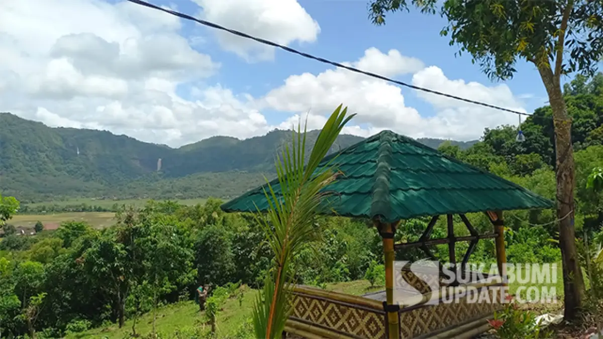 Leuweung Hejo, Spot Dataran Tinggi di Ciwaru dengan Panorama Lanskap Geopark Ciletuh