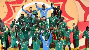 Selebrasi para pemain Senegal setelah kalahkan Maroko di partai final Piala Afrika. (Sumber: web/bbc.com)