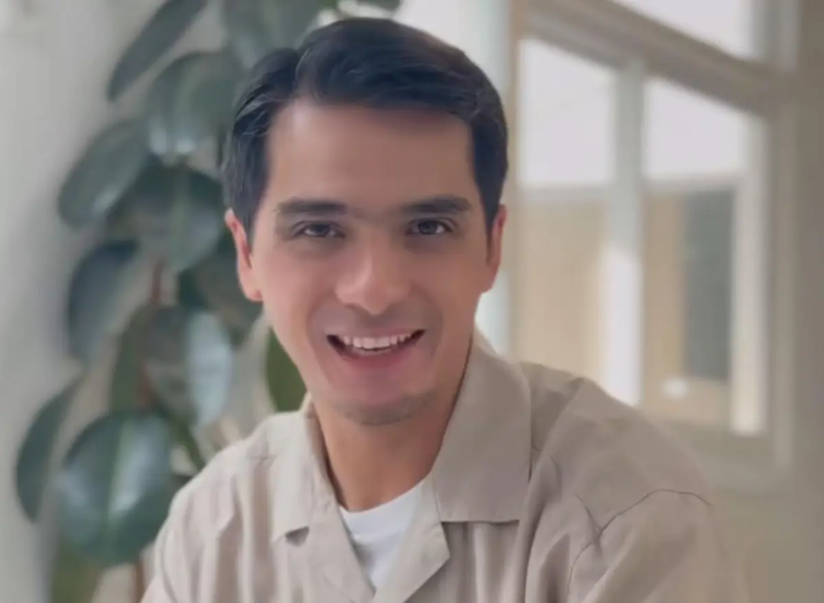 Video Diduga Ricky Harun Karaoke Bersama Seorang Perempuan Viral, Tuai Spekulasi