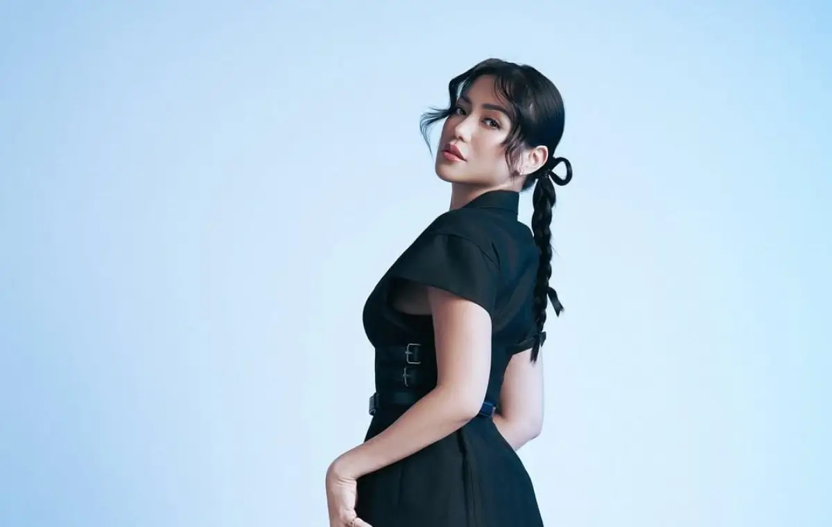 Baca Buku Broken Strings, Jessica Iskandar Berani Cerita Pengalaman Kelam Masa Kecil