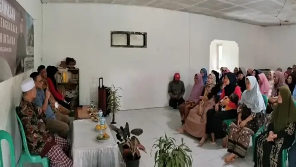 Anggota DPRD Provinsi Jawa Barat Muhammad Jaenudin, melaksanakan kegiatan pengawasan pemerintahan di Desa Talaga, Kecamatan Caringin, Kabupaten Sukabumi, Senin (19/1/2026) | Foto : Tim Adc