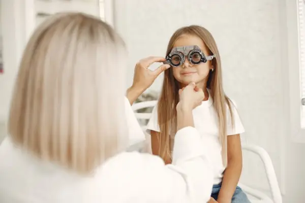 Ilustrasi Mata Malas pada Anak: Penyebab, Gejala, dan Cara Penanganan Sejak Dini (Sumber: pexels.com/@Gustavo Fring)