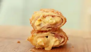 Resep Risoles Mayo Keju, Renyah Krispi di Luar dan Lumer di Dalam (Sumber : Youtube | Devina Hermawan)