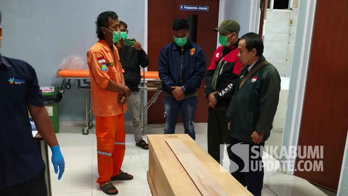 Identitas Terungkap, Mayat Pria di Pantai Cibuaya Sukabumi Diserahkan ke Keluarga