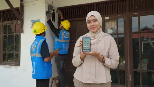 Promo tambah daya listrik diskon 50 persen bagi pelanggan yang melakukan transaksi pada aplikasi PLN Mobile. (Sumber Foto: Dok. PLN)