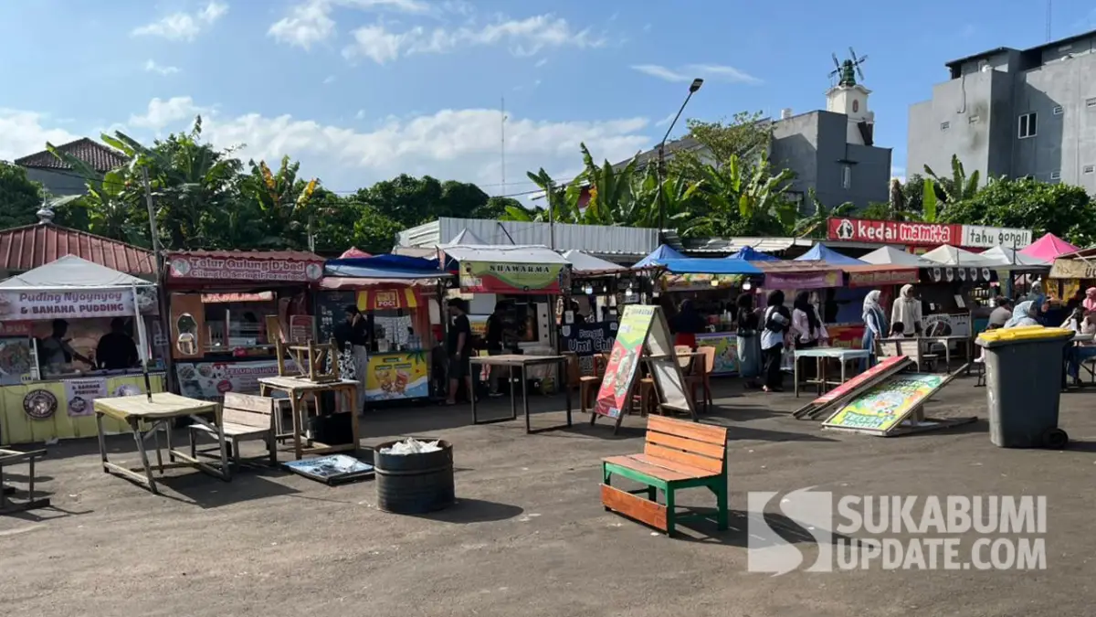 Sejumlah Tenda Pass Food Center Terminal Lama Sukabumi Roboh Disapu Angin Kencang