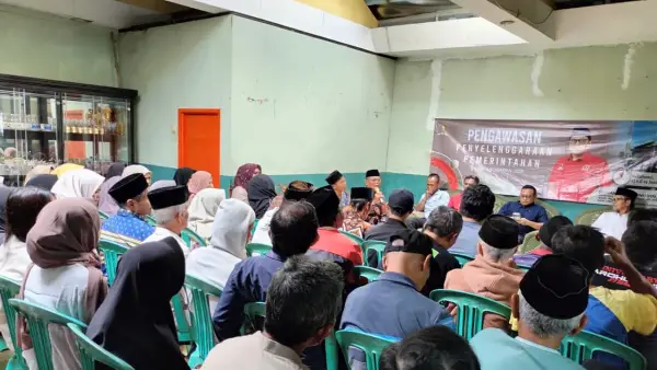 Anggota DPRD Jabar Muhammad Jaenudin saat menggelar kegiatan pengawasan penyelenggaraan pemerintahan di Cicantayan, Kabupaten Sukabumi, Sabtu (24/1/2026) | Foto : Tim Adc