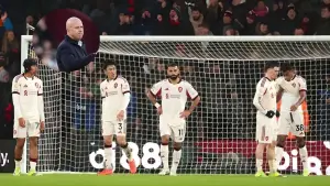 Arne Slot selaku pelatih kepala Liverpool memberikan keterangan jika kekalahan ini membuatnya frustasi. (Sumber: web/espn.com)