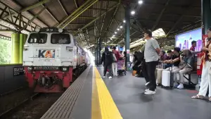 KAI kembali membuka pemesanan tiket kereta api untuk masa Angkutan Lebaran dengan skema pemesanan H-45 sebelum keberangkatan. Foto hanya ilustrasi. (Sumber Foto: Dok. KAI)