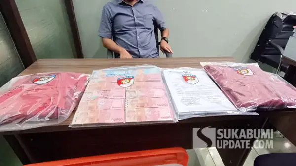 Barang bukti korupsi Mantan Kades Karangtengah Cibadak yang diamankan oleh Polisi. (Sumber : SU/Ilyas).