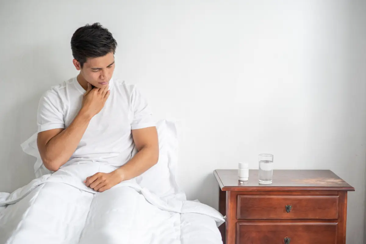 Muntah Hitam: Tanda Perdarahan Saluran Cerna yang Perlu Penanganan Cepat