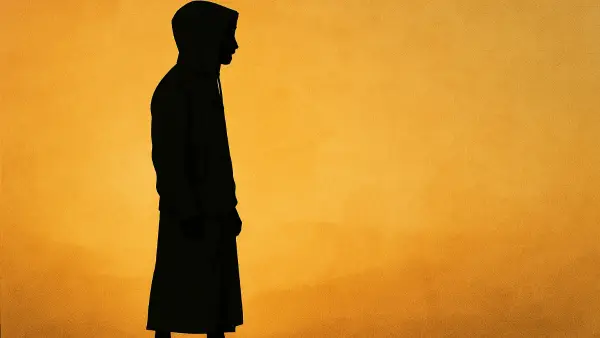 Ilustrasi AI: Motor Honda Sonik warga Cikole Dalam dicuri pria pakai sarung (Sumber: copilot)