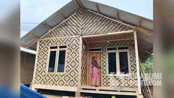 Hunian tetap (huntap) yang dibangun NGO bagi penyintas bencana di Sukarame Cisolok. (Sumber Foto: Dok. BPBD Kabupaten Sukabumi)