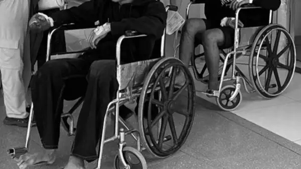 4 pemuda korban pembacokan di Cibadak ditangani tim medis RSUD Sekarwangi (Sumber: dok warga)