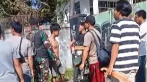 Penangkapan pemuda, terduga pelaku pencurian kabel tembaga di sebuah pabrik kosong di Bantargadung, Kabupaten Sukabumi. (Sumber: Istimewa)