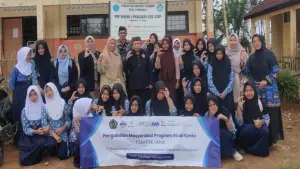 Prodi Kimia Universitas Muhammadiyah Sukabumi (UMMI) menetapkan Desa Sukajaya, Kecamatan Pabuaran, Kabupaten Sukabumi, sebagai desa binaan kegiatan Pengabdian kepada Masyaraka (Sumber: dok UMMI)