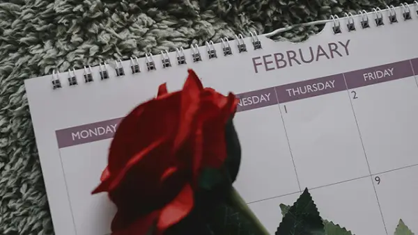 Kata-kata Februari ini bisa digunakan untuk penyemangat di bulan yang penuh cinta. (Sumber : pexels.com/@Lisa from Pexels).