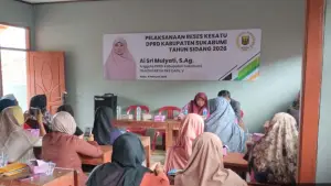 Anggota DPRD Kabupaten Sukabumi Ai Sri Mulyati, melaksanakan reses pertama tahun anggaran 2026 di Desa Pagelaran, Kecamatan Purabaya. (Sumber Foto: Istimewa)
