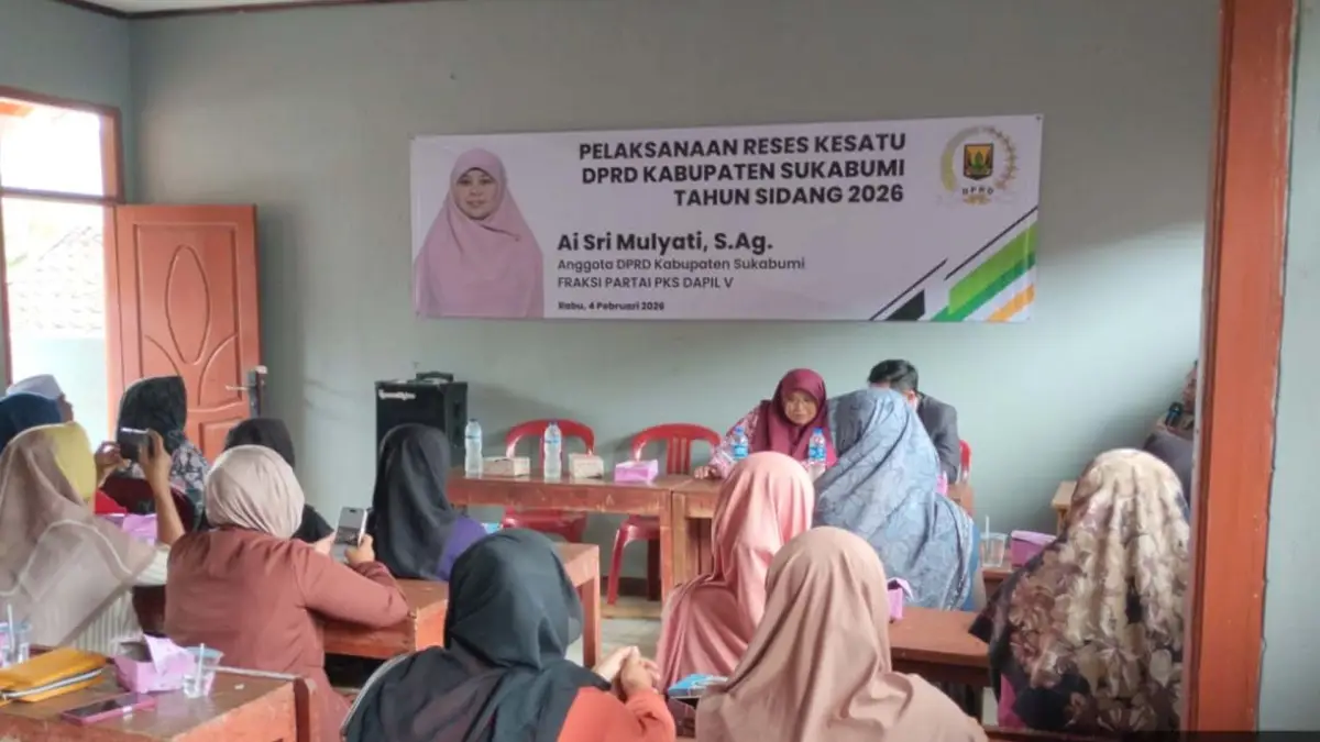 Reses di Pagelaran Purabaya, Ai Sri Mulyati Terima Keluhan Infrastruktur dan BPJS PBI