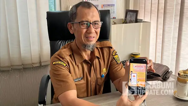 Kepala Disdukcapil Kabupaten Sukabumi, Amir Hamzah. (Sumber : SU/Turangga Anom).