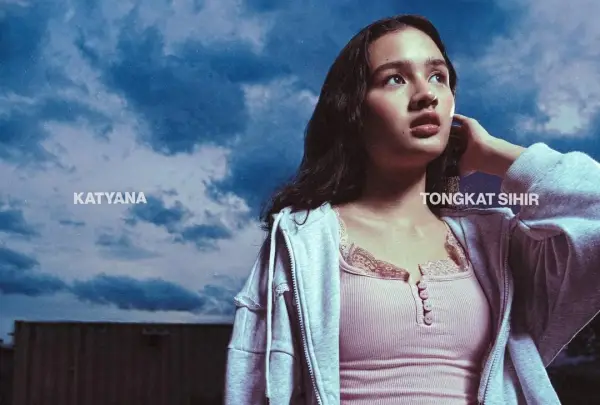 Lirik Tongkat Sihir, Lagu Debut Katyana Mawira Angkat Kisah Jatuh Cinta (Sumber : Instagram/@katyanamawira)